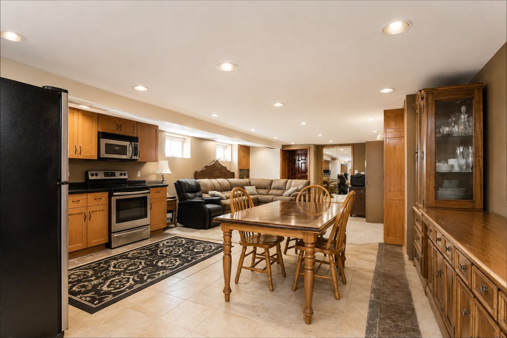 1829 West 10th Street – For Sale photo 38