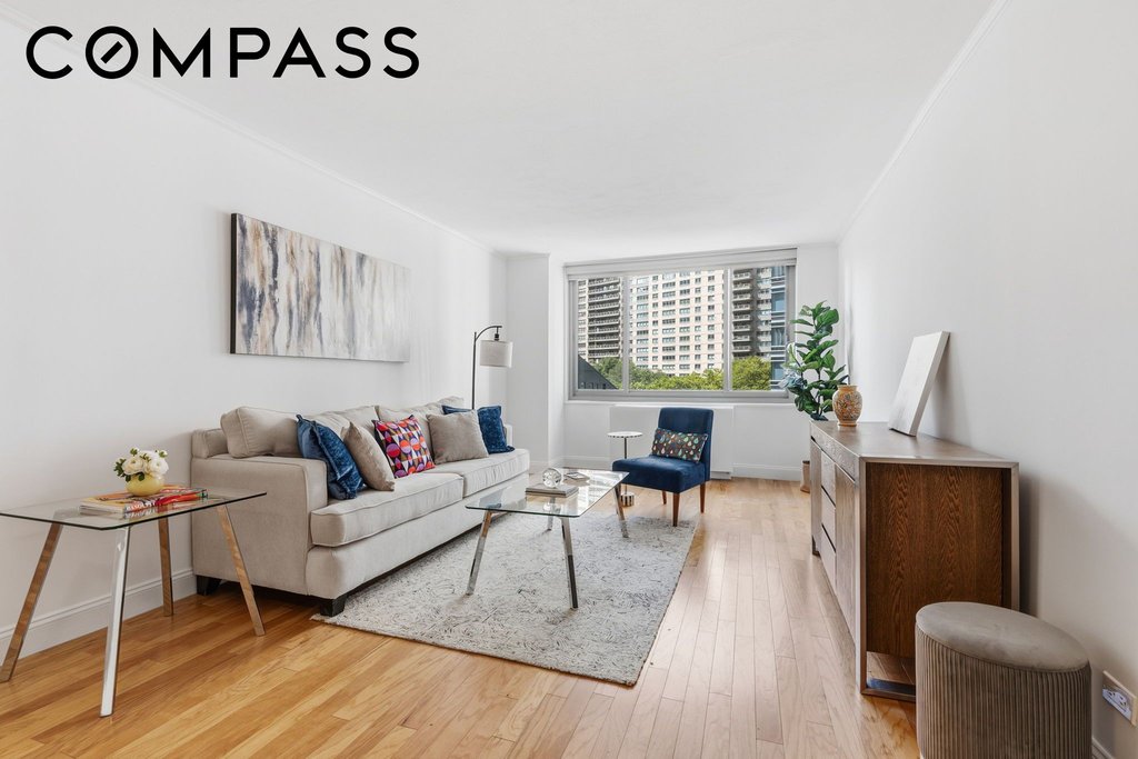 2025 Broadway, Unit 5A