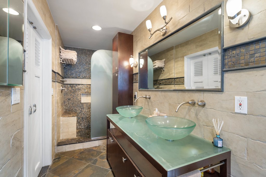 342 East 53rd Street, Unit 6GH photo 5