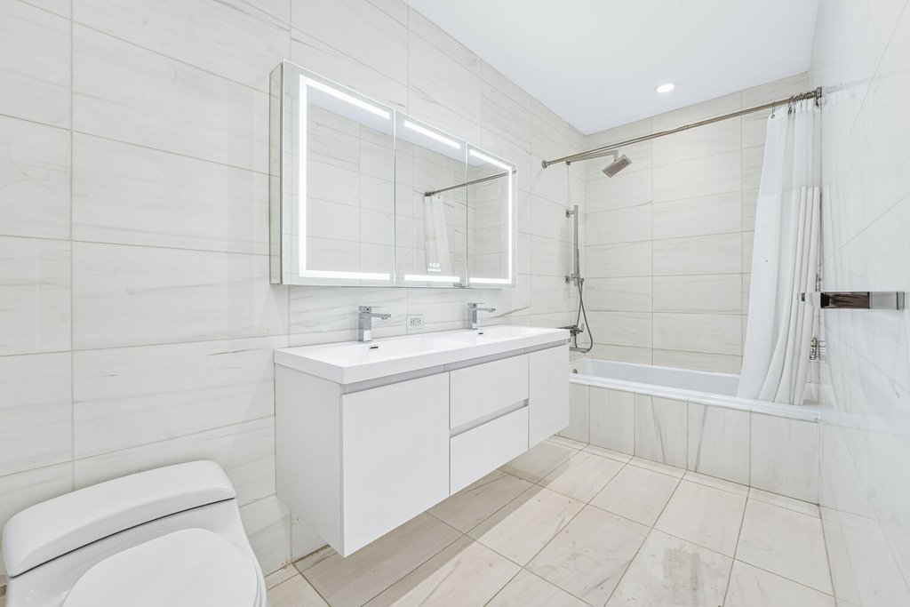 75 Wall Street, Unit 32N photo 6