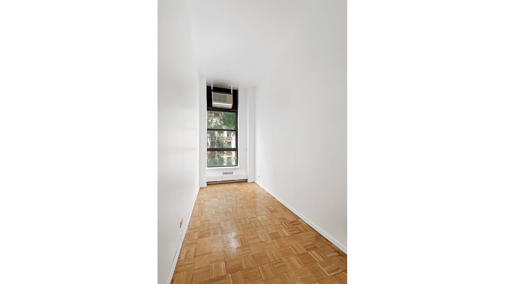 350 East 62nd Street, Unit 2T photo 4