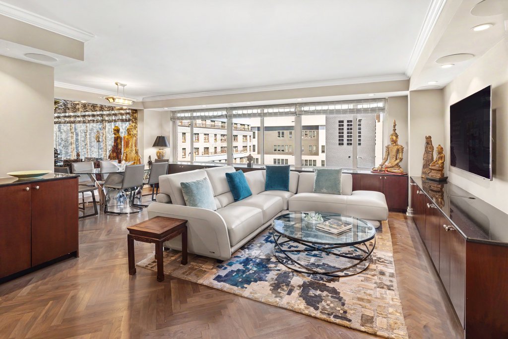 200 East 57th Street, Unit 17G