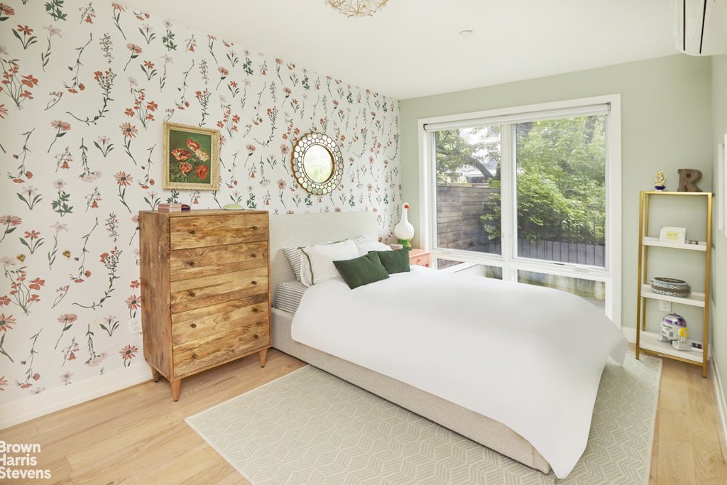 207 Wyckoff Street, Unit 1 photo 5