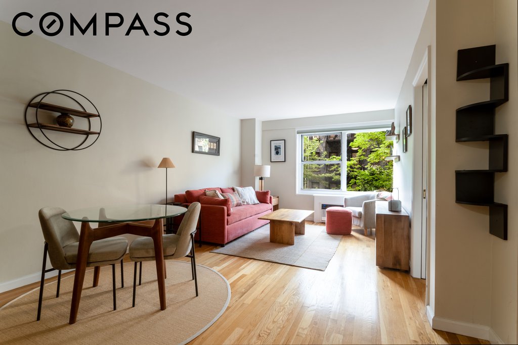 440 East 79th Street, Unit 4M photo 3