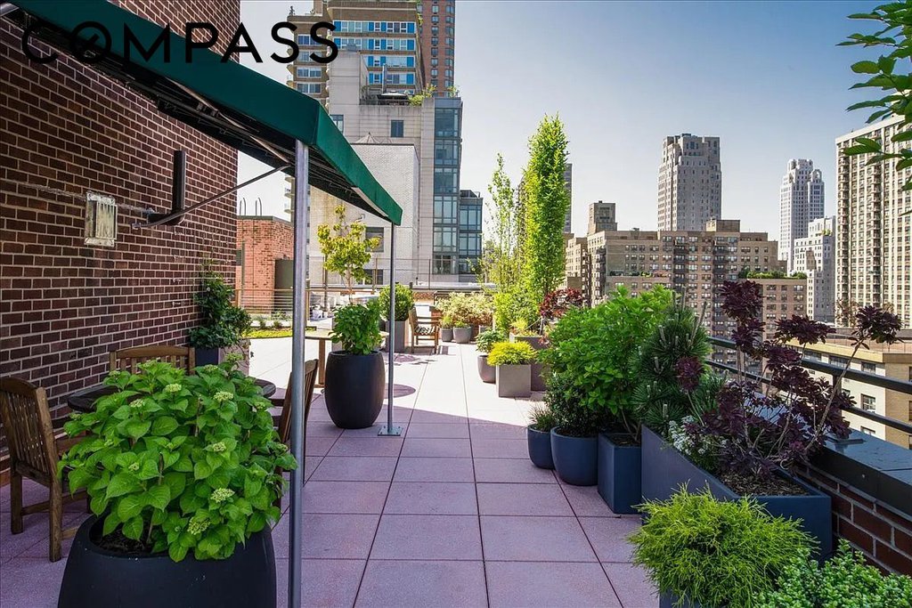 440 East 79th Street, Unit 4M photo 12