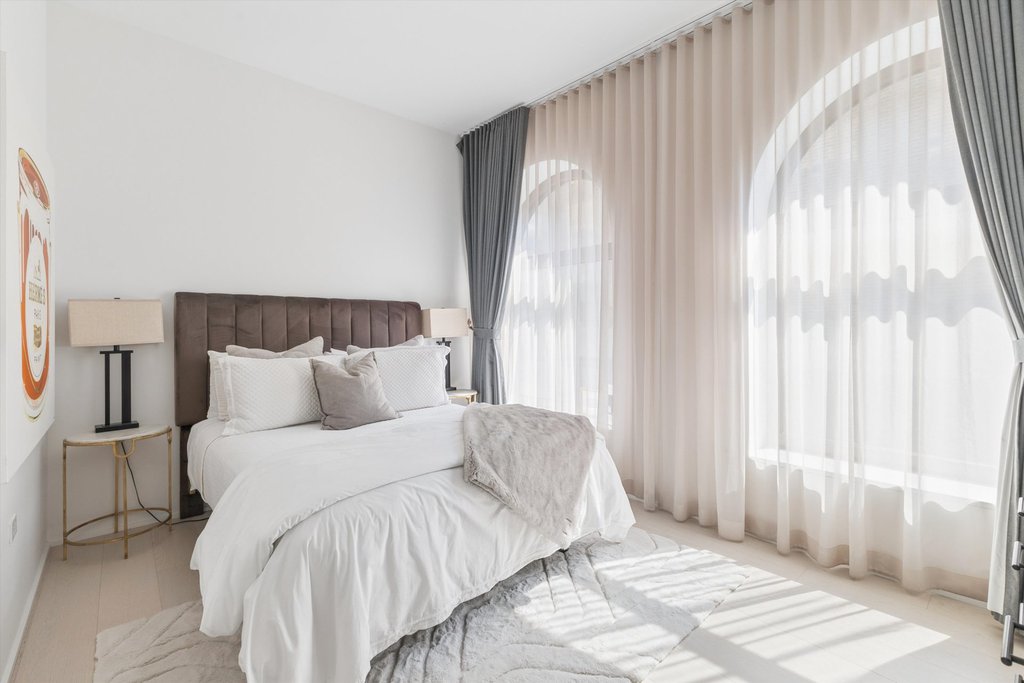130 William Street, Unit 37E photo 8