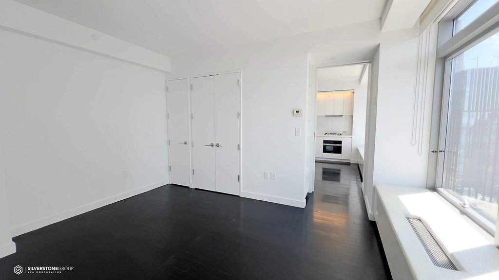 123 Washington Street, Unit 37H photo 8