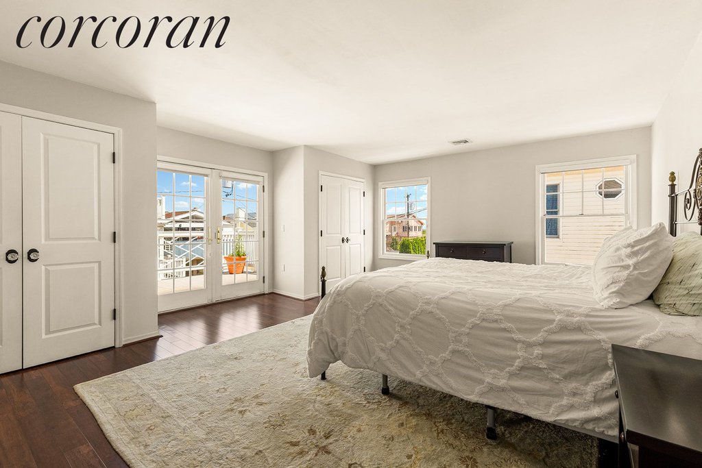 1-09 Beach 221st Street – For Sale photo 7