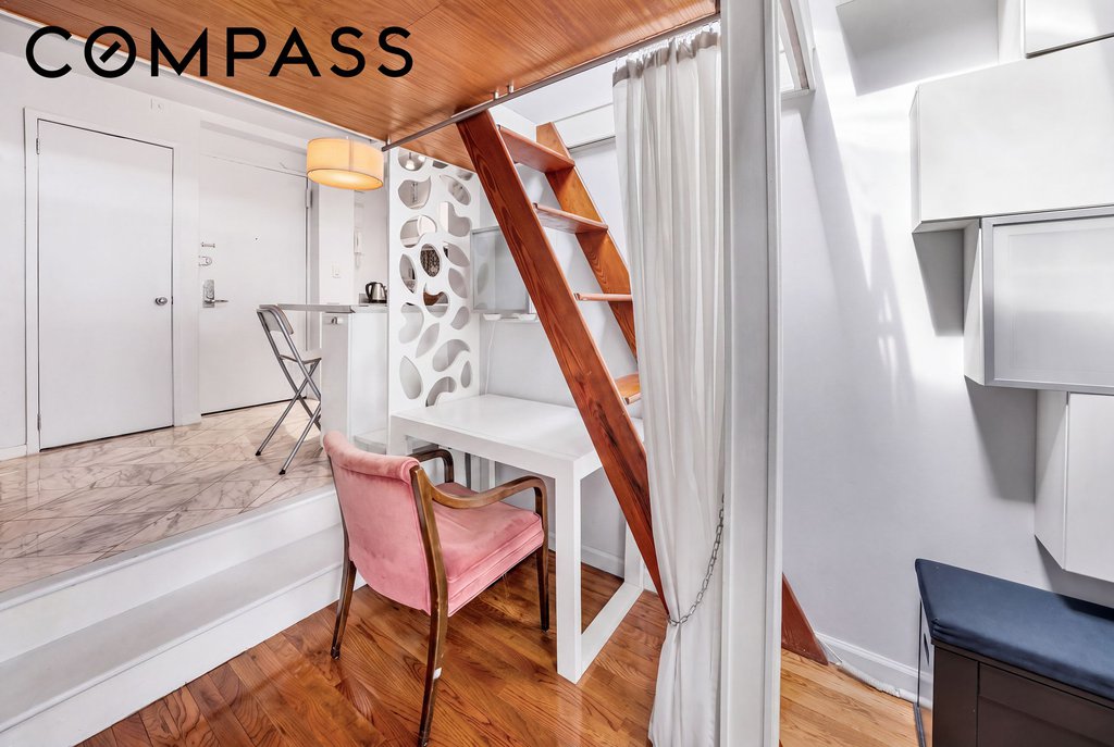425 East 78th Street, Unit PH6A photo 3