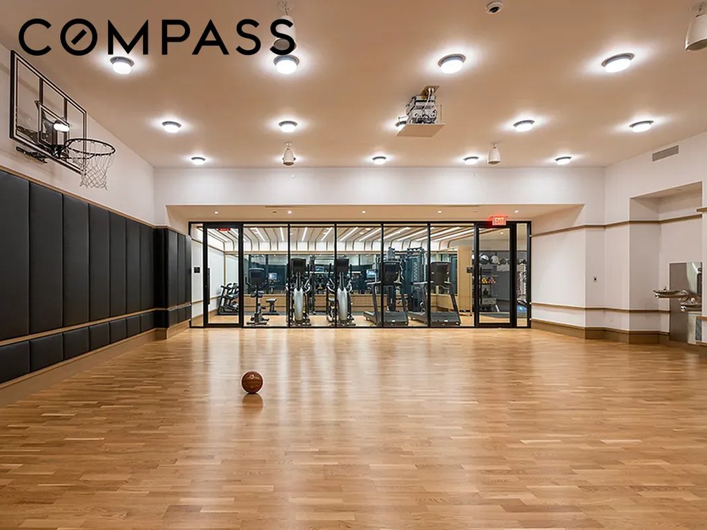 2505 Broadway, Unit 7C photo 18