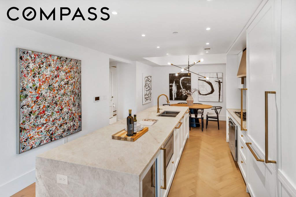 2505 Broadway, Unit 7C photo 3
