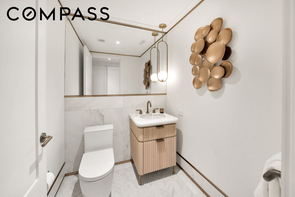 2505 Broadway, Unit 7C photo 5