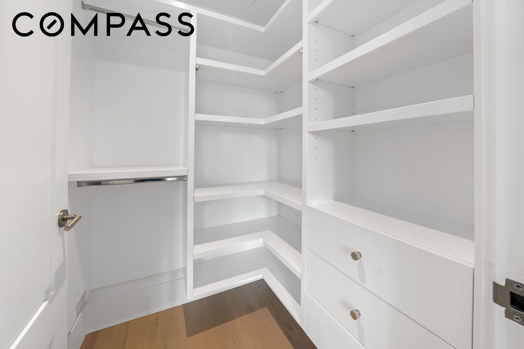 2505 Broadway, Unit 7C photo 8