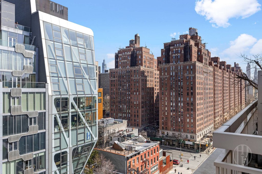 520 West 23rd Street, Unit 11D photo 11