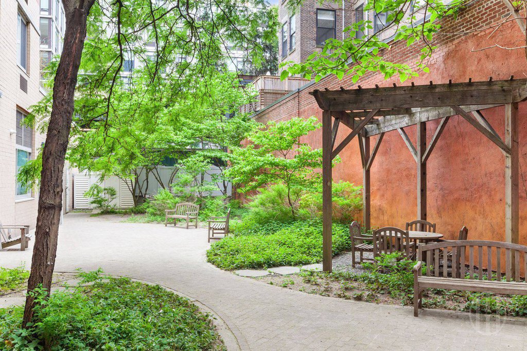 520 West 23rd Street, Unit 11D photo 16