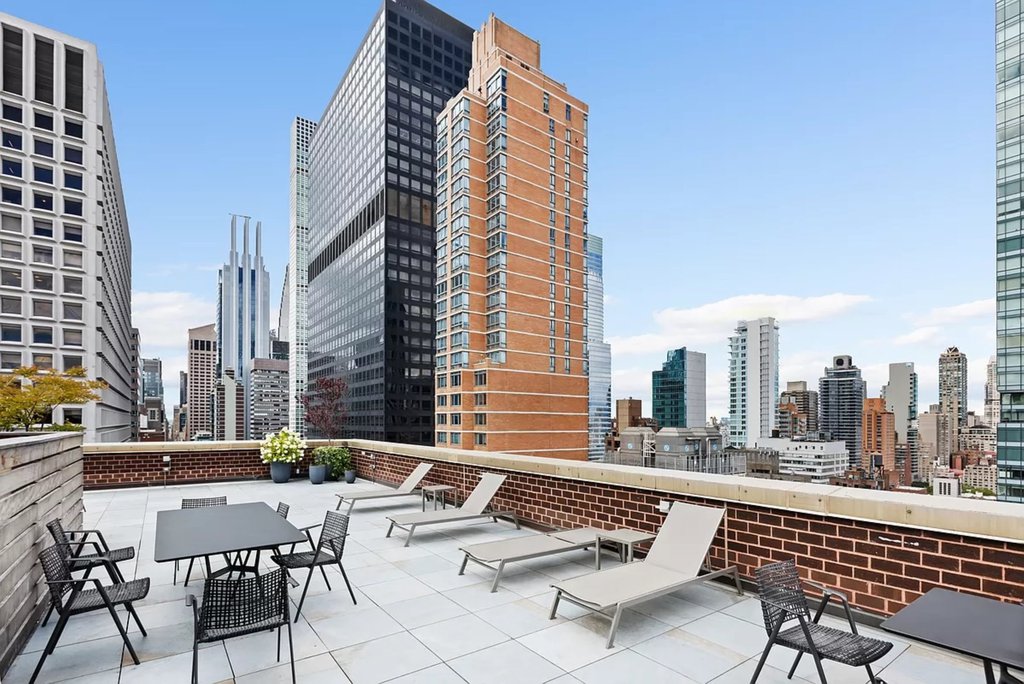 245 East 54th Street, Unit 20D photo 7