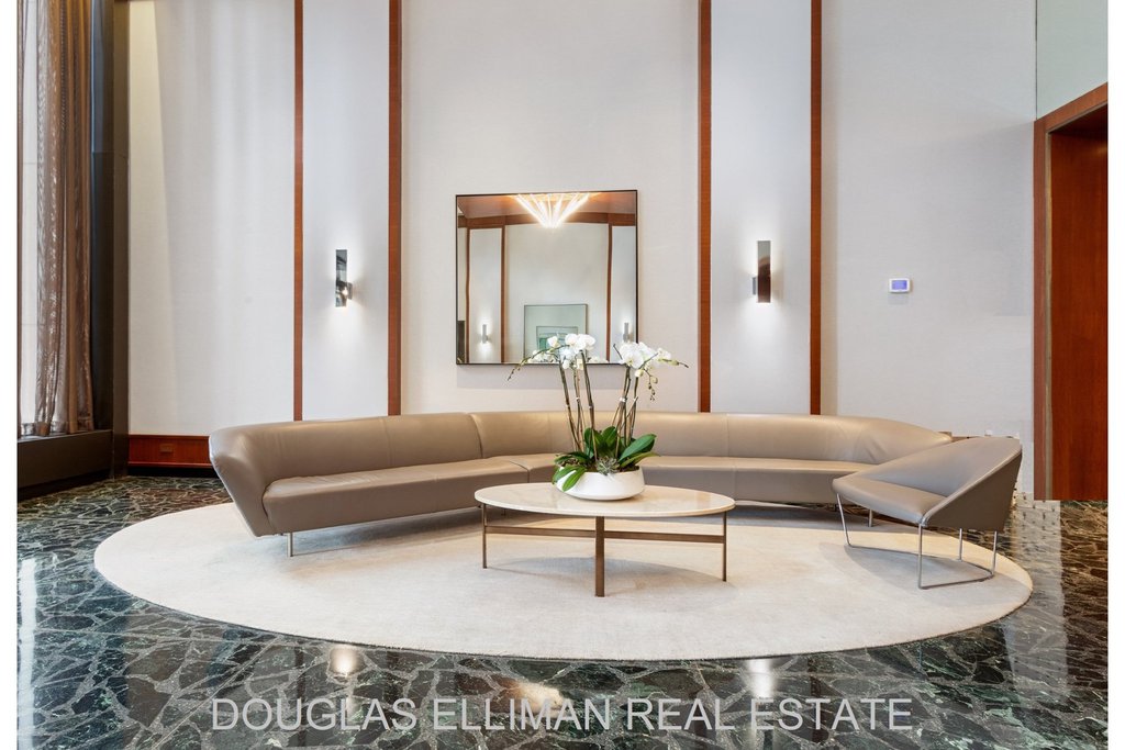 245 East 54th Street, Unit 20D photo 10