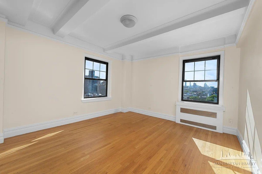 95 Christopher Street, Unit 3J photo 5