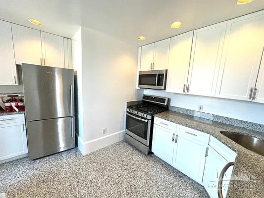 147 West 79th Street, Unit 7B