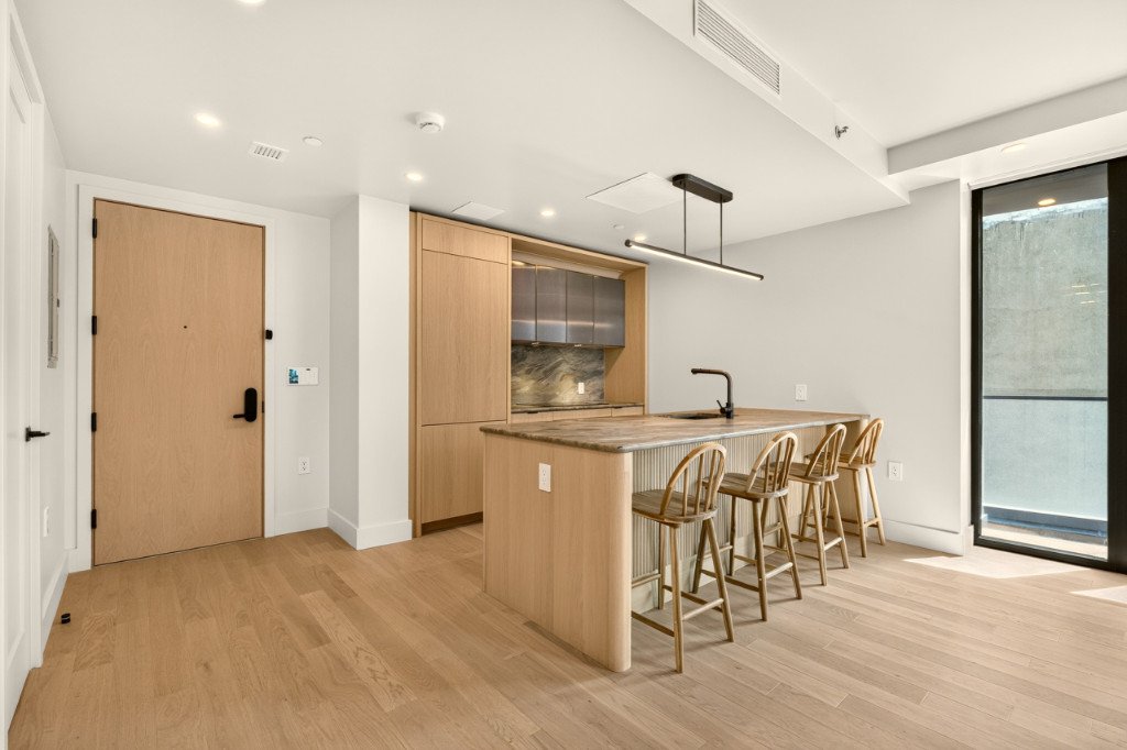400 West 38th Street, Unit 5GN photo 3