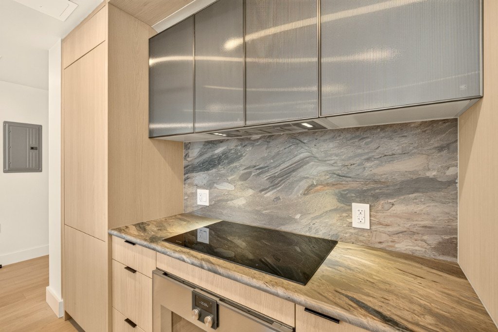 400 West 38th Street, Unit 5GN photo 4