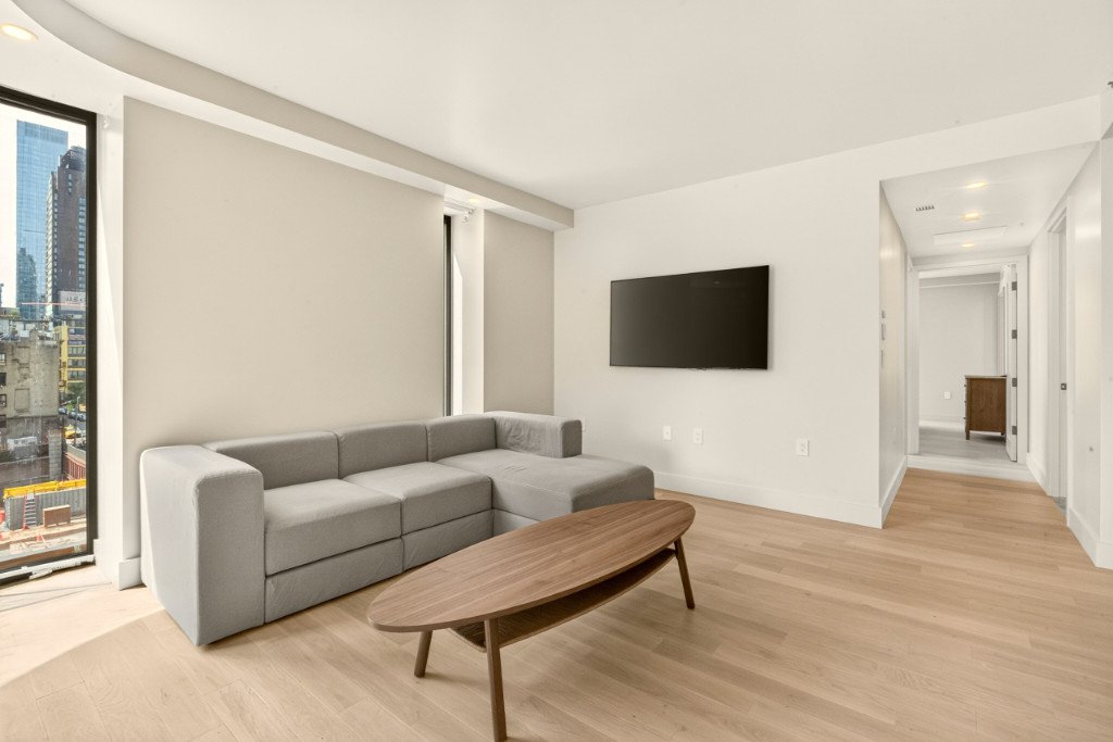 400 West 38th Street, Unit 5GN photo 10