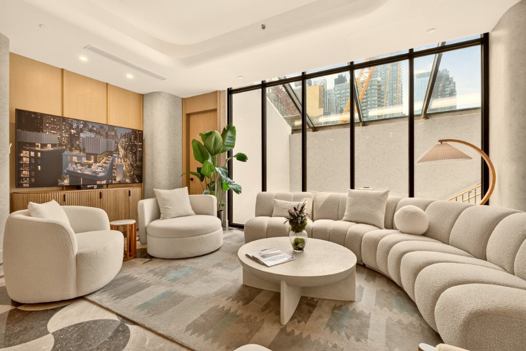 400 West 38th Street, Unit 5GN photo 17