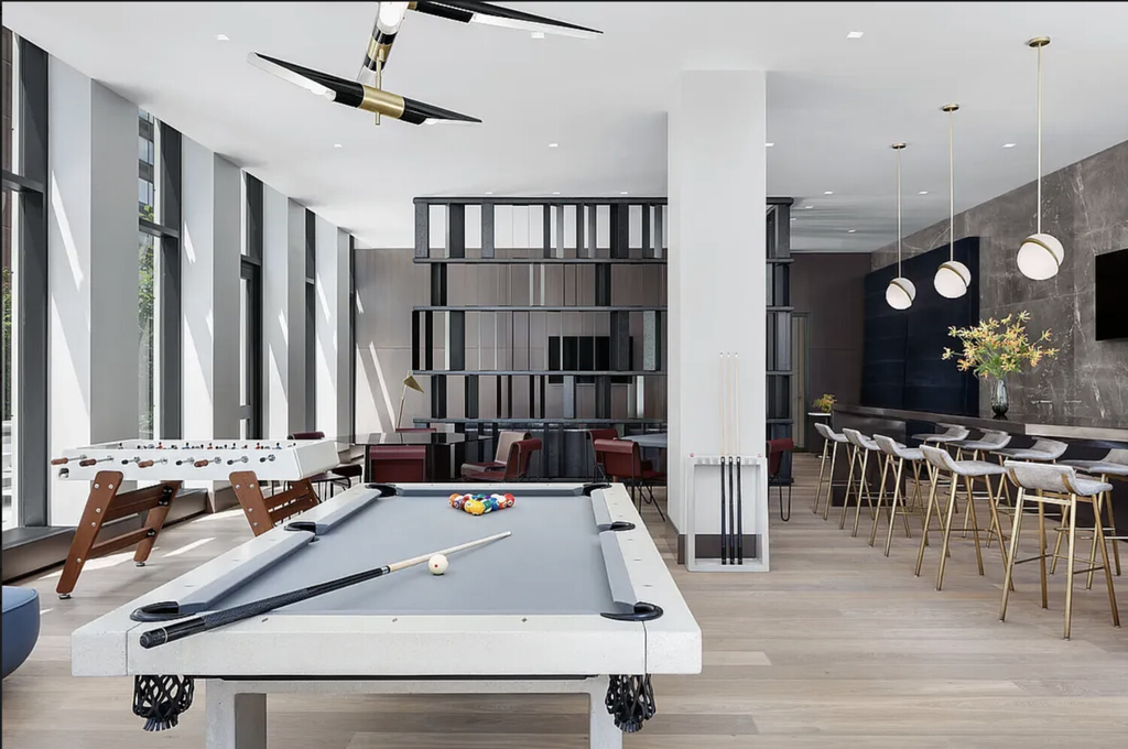 15 West 61st Street, Unit 3D photo 14