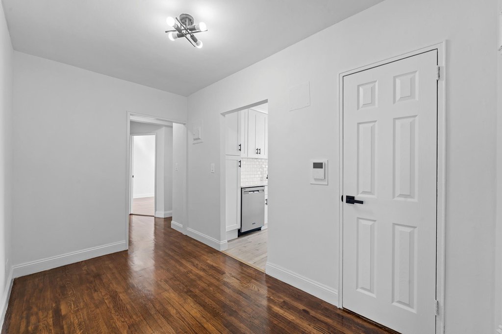 37-26  87th Street, Unit 5F photo 4