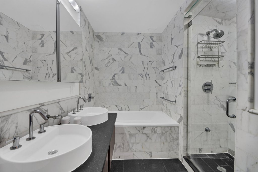 462 West 58th Street, Unit 6B photo 13