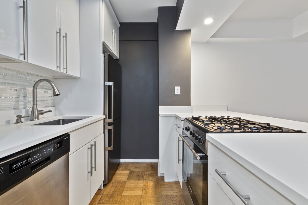 210 East 63rd Street, Unit 4A