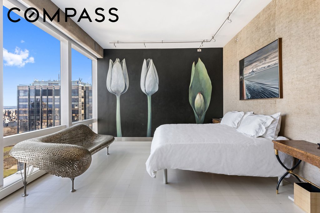 80 Columbus Circle, Unit 67B photo 4