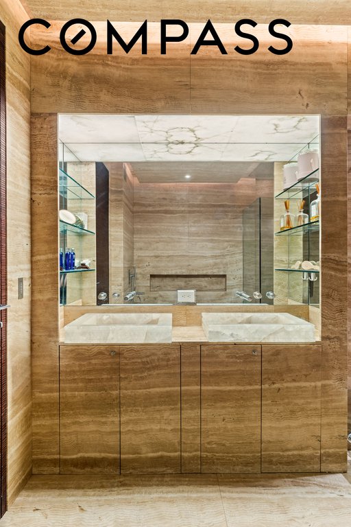 80 Columbus Circle, Unit 67B photo 11