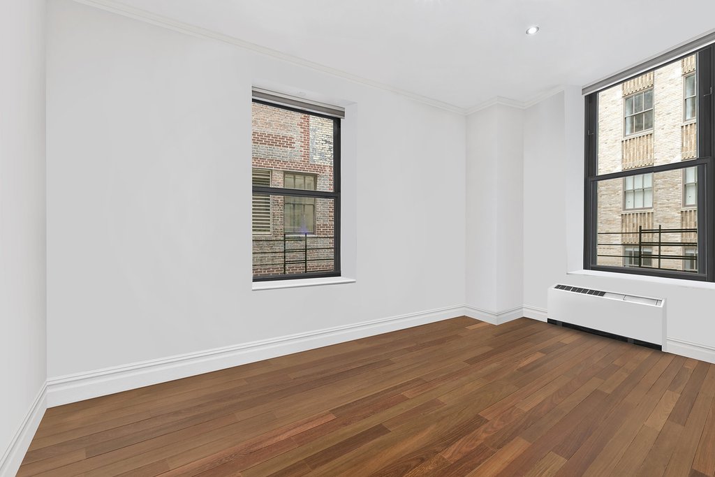 1 Wall Street Court, Unit 1009 photo 5