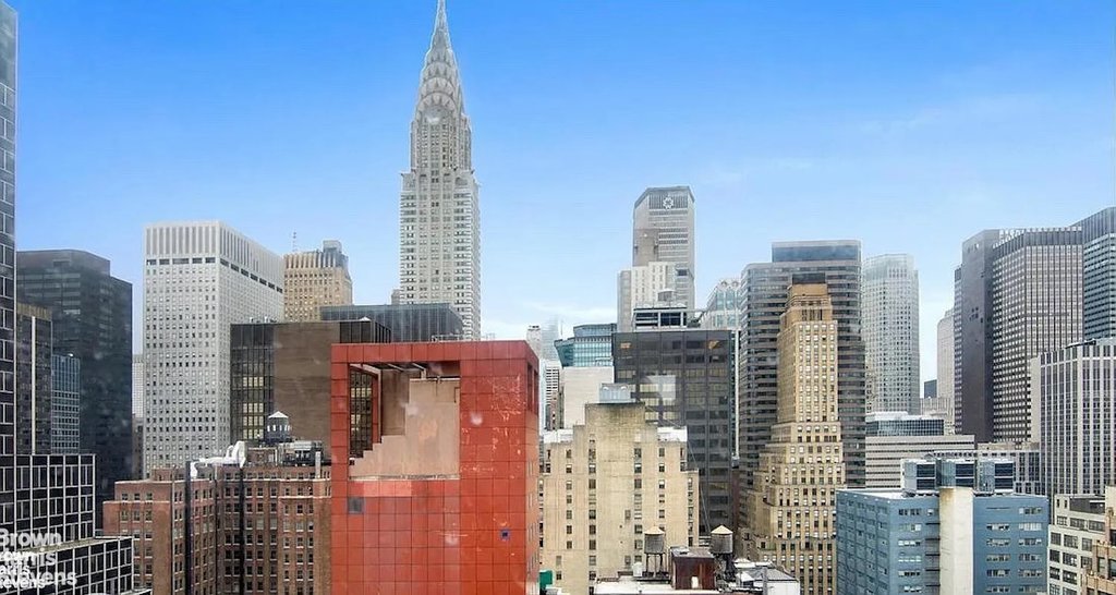 303 East 43rd Street, Unit 25C
