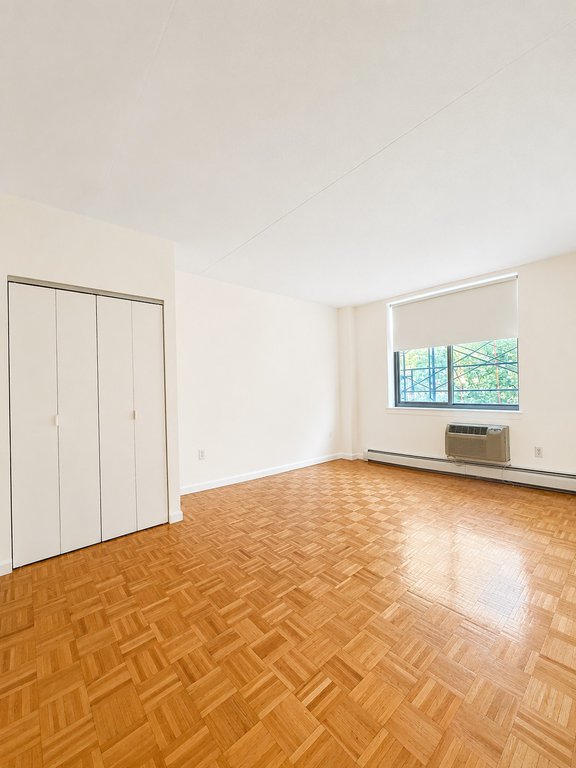 102 Bradhurst Avenue, Unit 602 photo 9