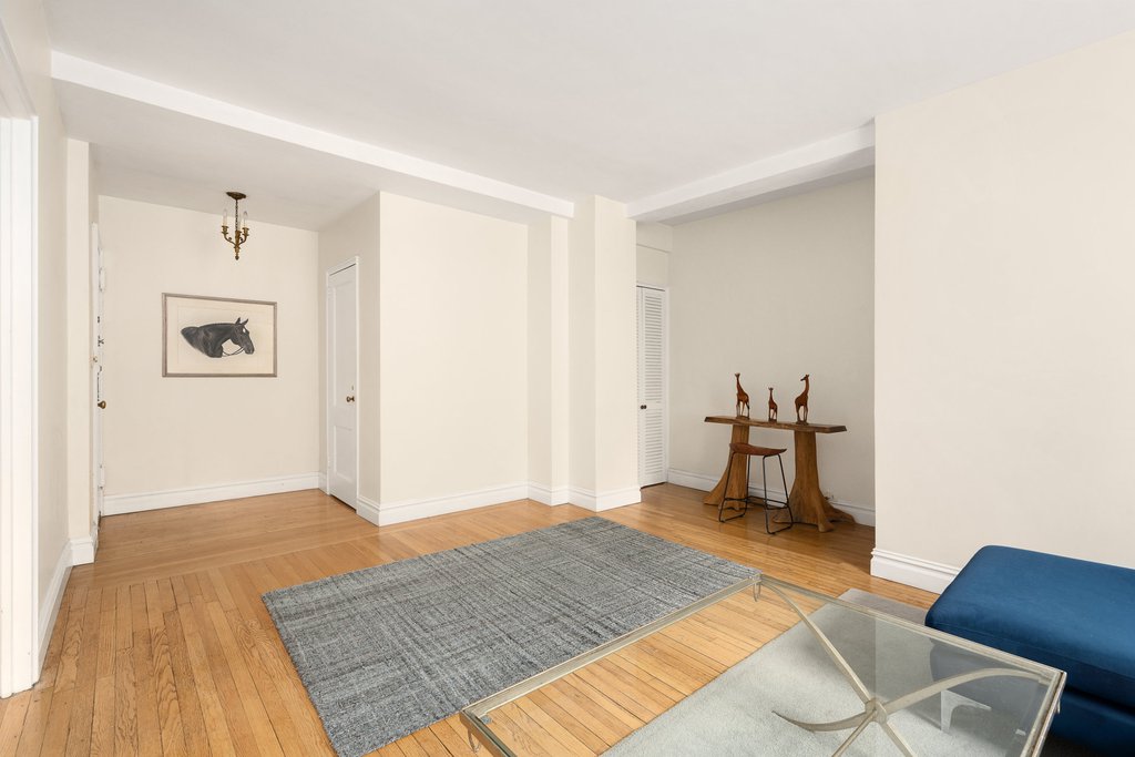 1040 Park Avenue, Unit 7H photo 3