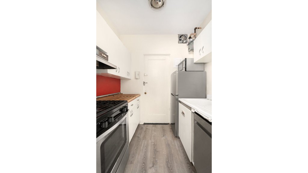 1040 Park Avenue, Unit 7H photo 5