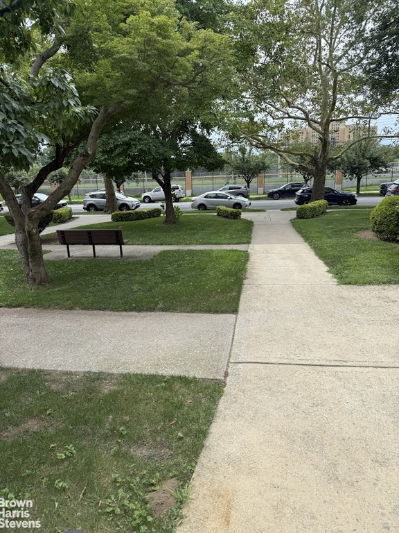 76-33A Commonwealth Boulevard, Unit A photo 2
