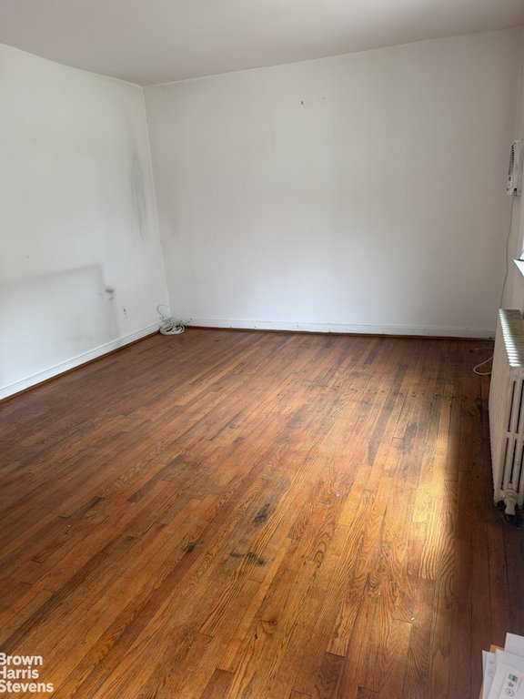 76-33A Commonwealth Boulevard, Unit A photo 3