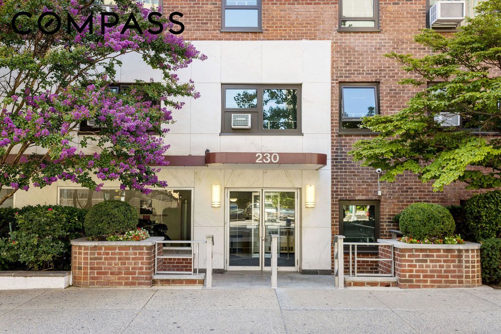 230 Jay Street, Unit 2E photo 8