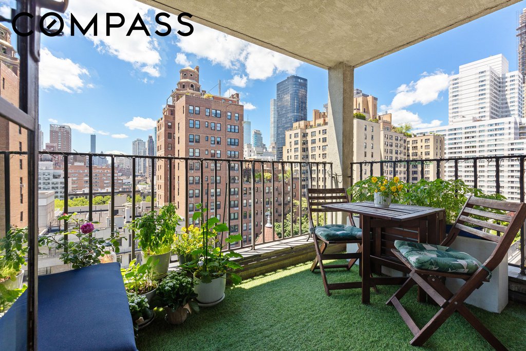 333 East 69th Street, Unit 12E photo 6
