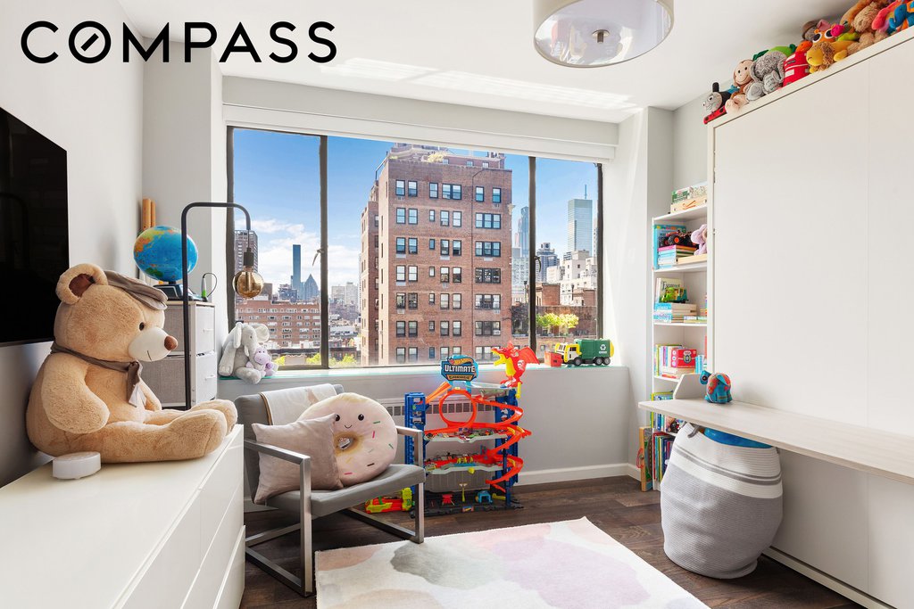 333 East 69th Street, Unit 12E photo 8