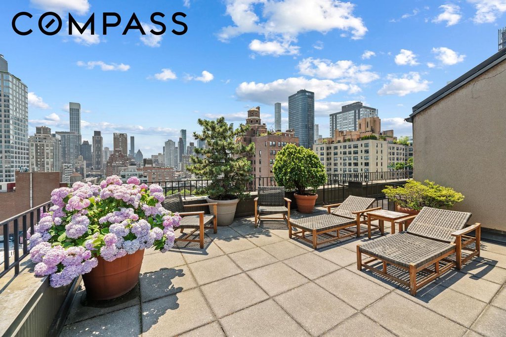 333 East 69th Street, Unit 12E photo 14