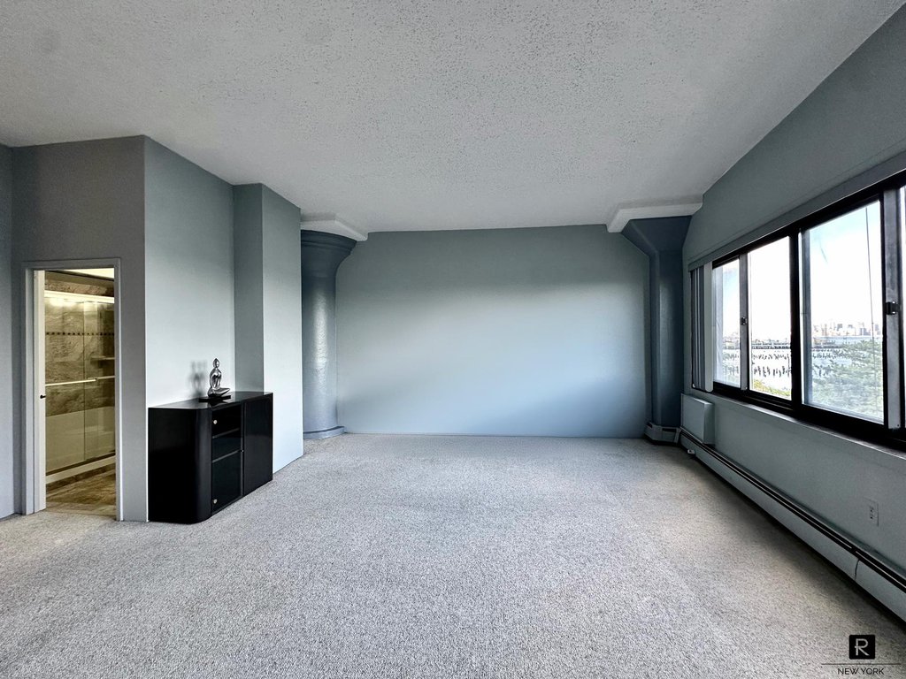 10 Bay Street Landing, Unit 2B photo 3