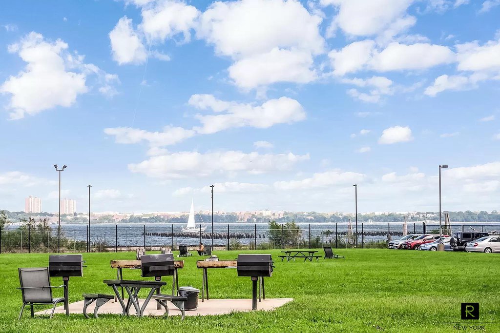 10 Bay Street Landing, Unit 2B photo 21