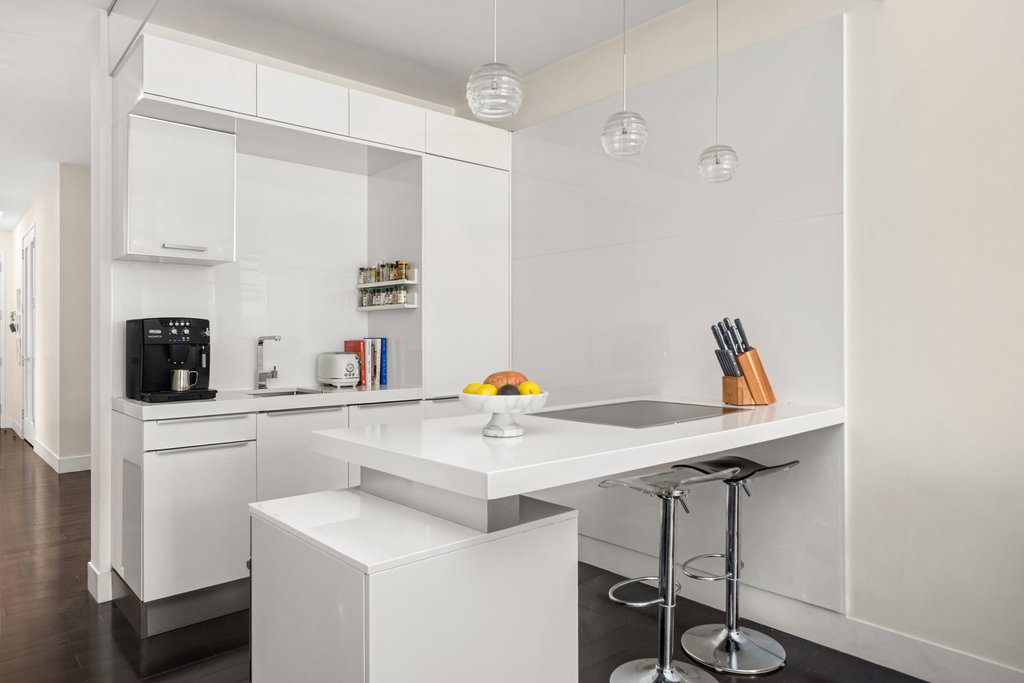 111 Fulton Street, Unit 809 photo 6