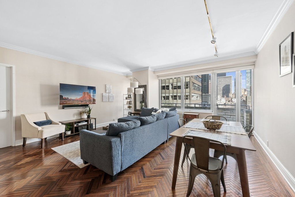 216 East 47th Street, Unit 11A