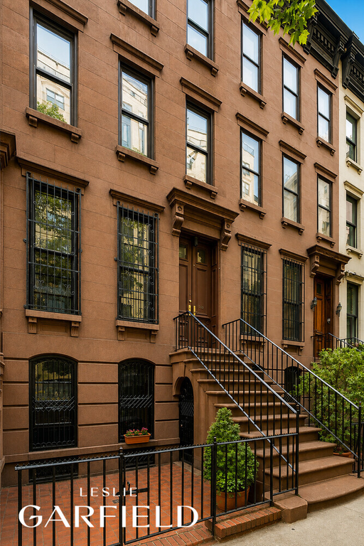 332 East 69th Street – For Sale photo 17
