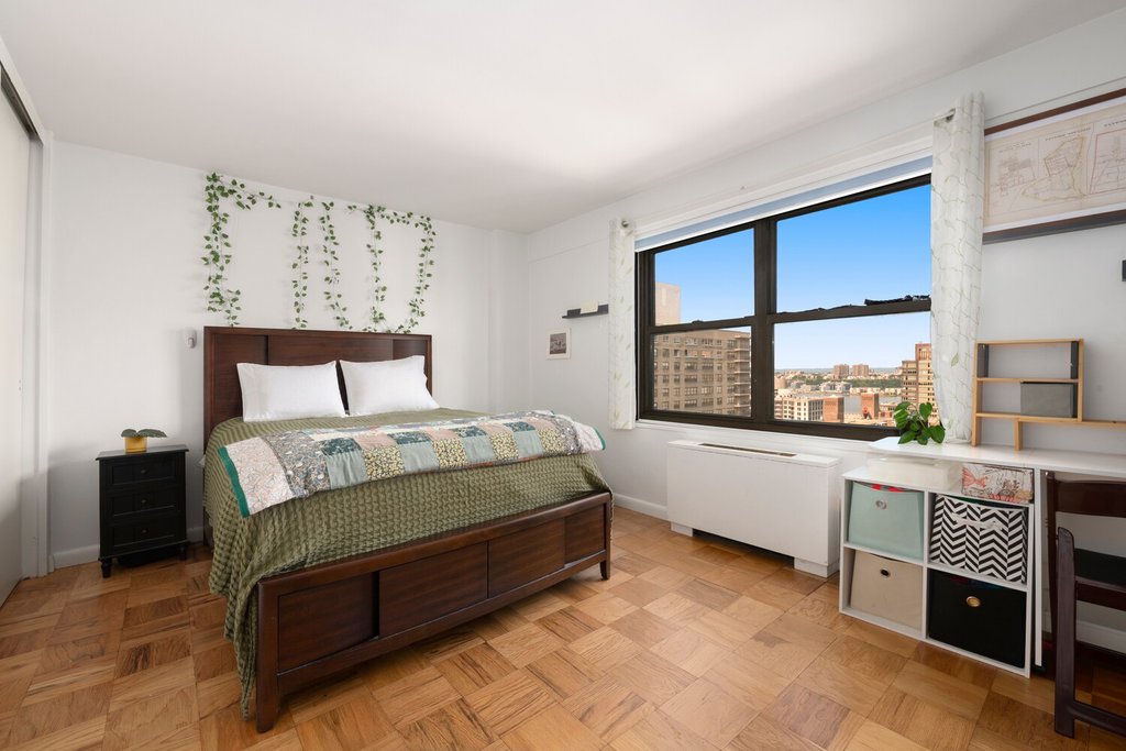 160 West End Avenue, Unit 26J photo 5
